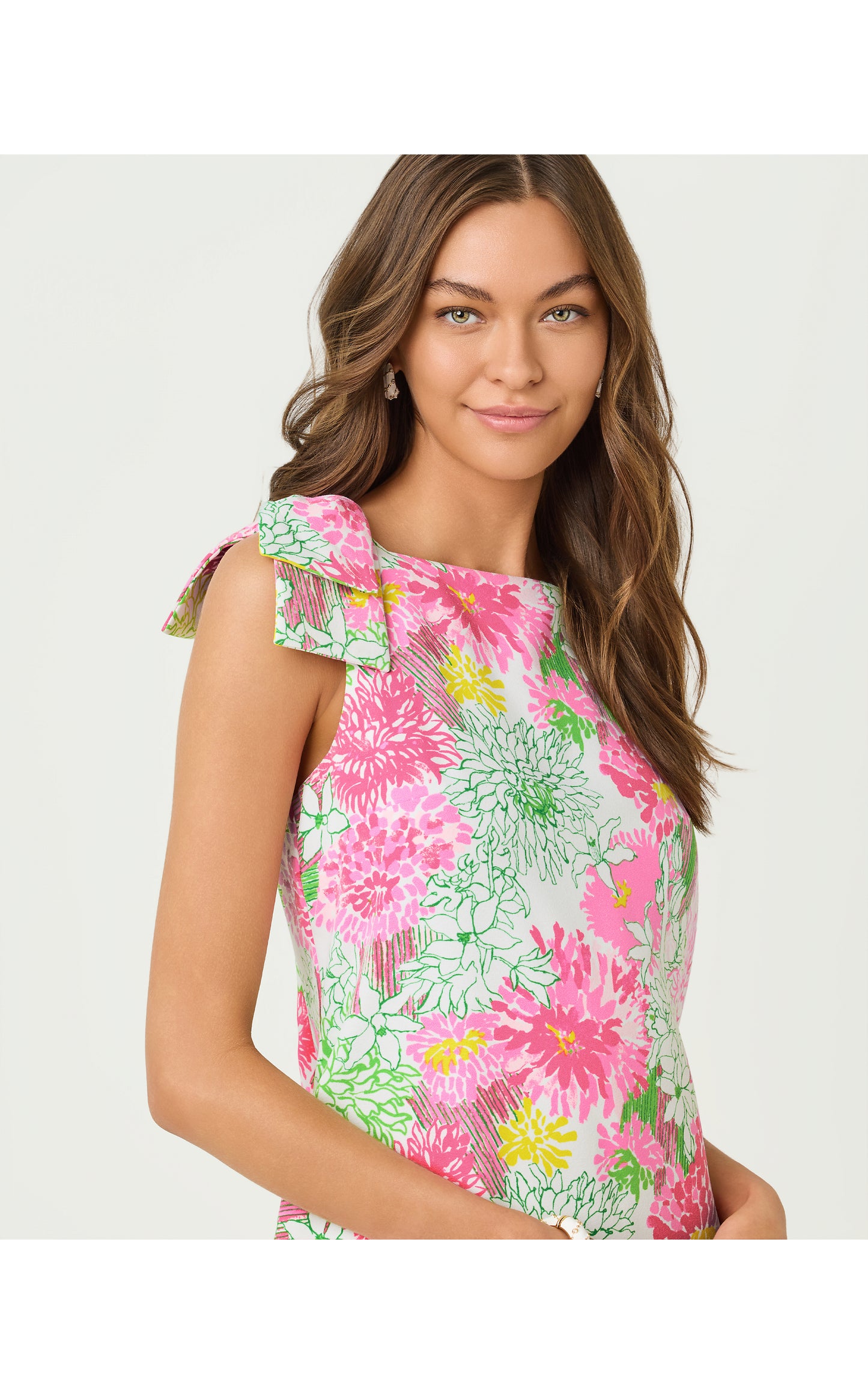 Carmine Shift - Resort White Mum Patch