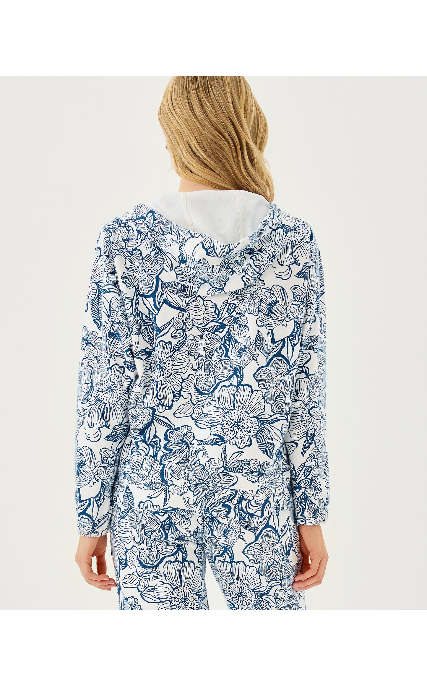 Chiara Hoodie Pullover - Unforgettable