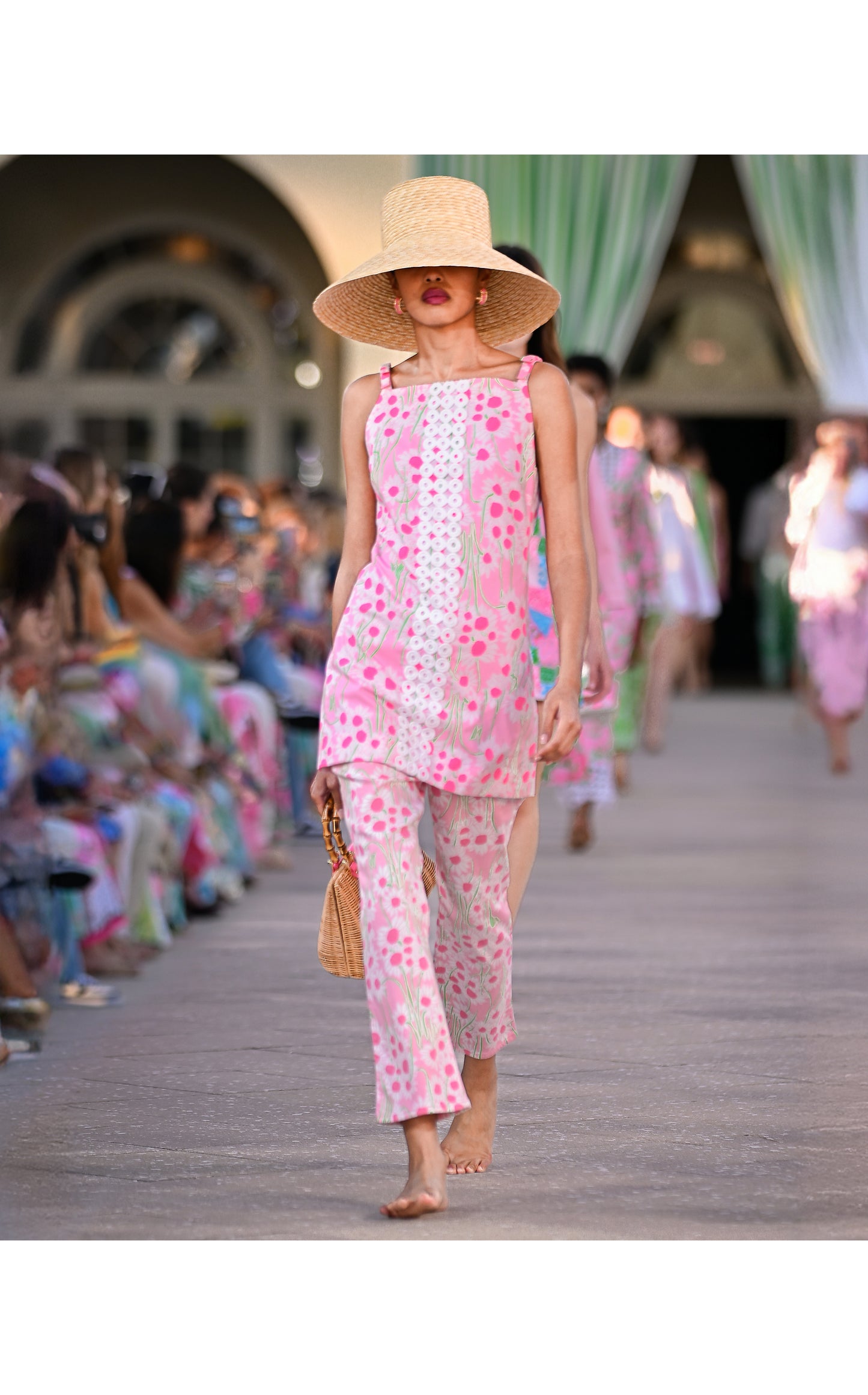 Delores Sleeveless Romper - Conch Shell Pink Sunny Daisies