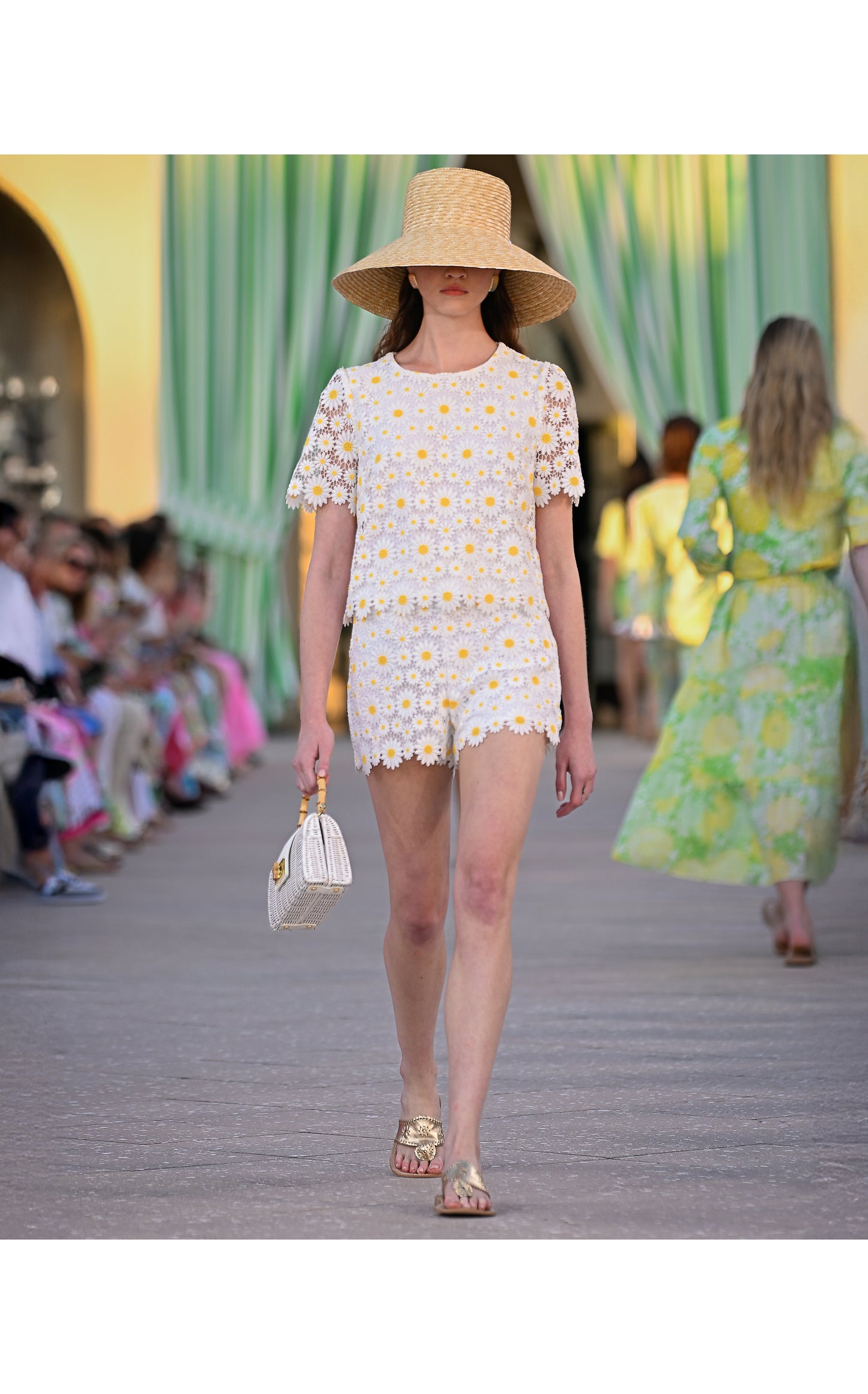 Louise Lace Top - Resort White Fresh As A Daisy Lace