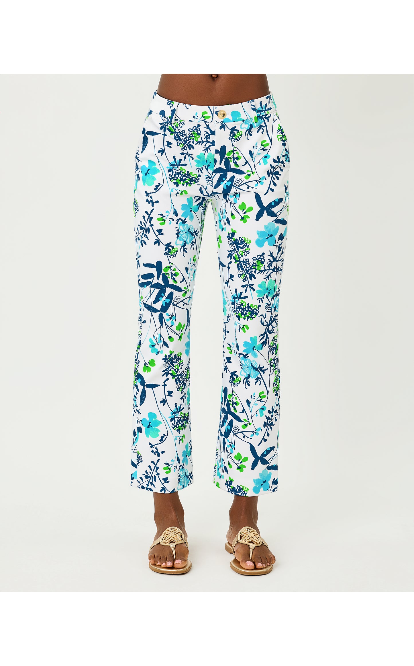 Carwyn Crop Flare - Resort White Sea Blooms