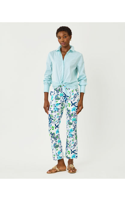 Carwyn Crop Flare - Resort White Sea Blooms