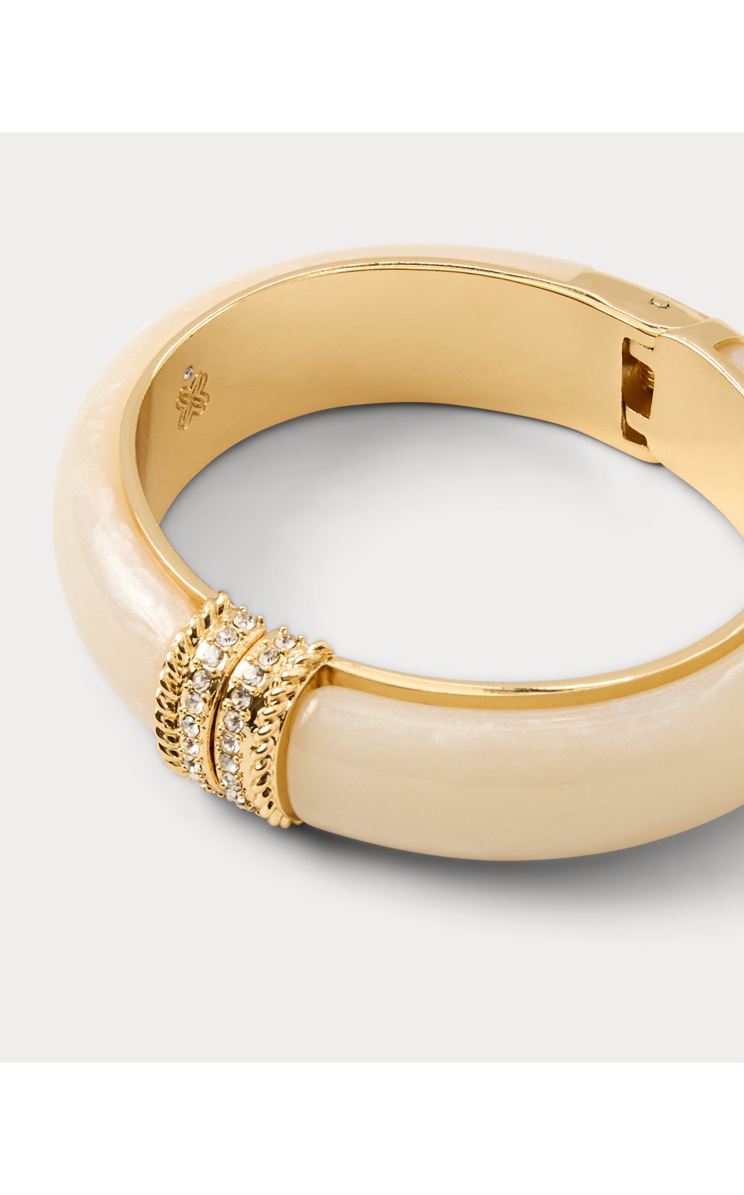 Burst Of Joy Bracelet - Resort White