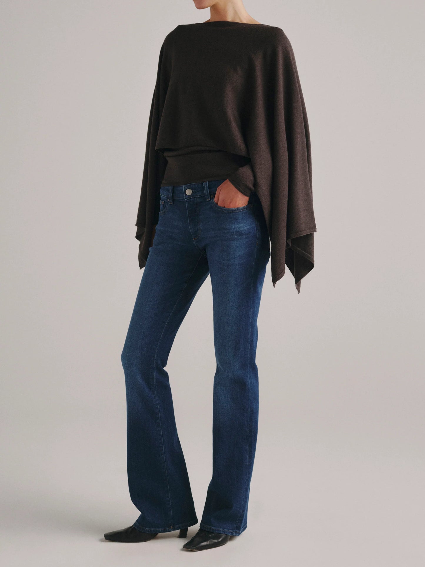 Milano Slim Boot Low Rise Instasculpt™ 33" Jeans - Evermore
