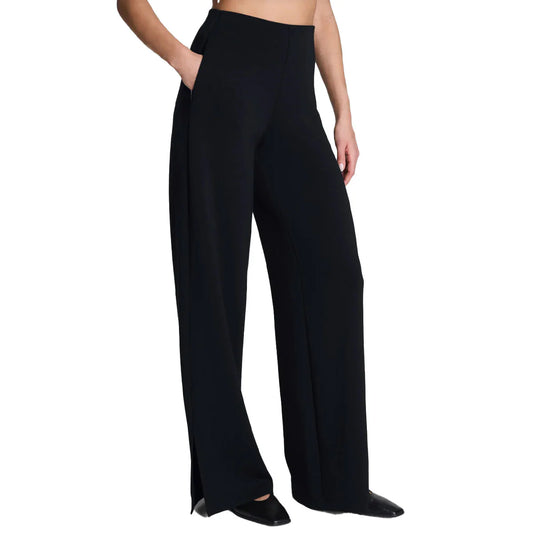Petite SPANX Airessentials Smooth Front Wide Leg Pant - Very Black