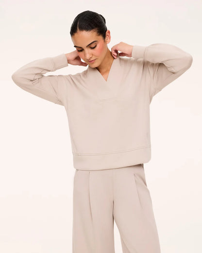 SPANX AirEssentials® V-Neck Long Sleeve Top - Mushroom
