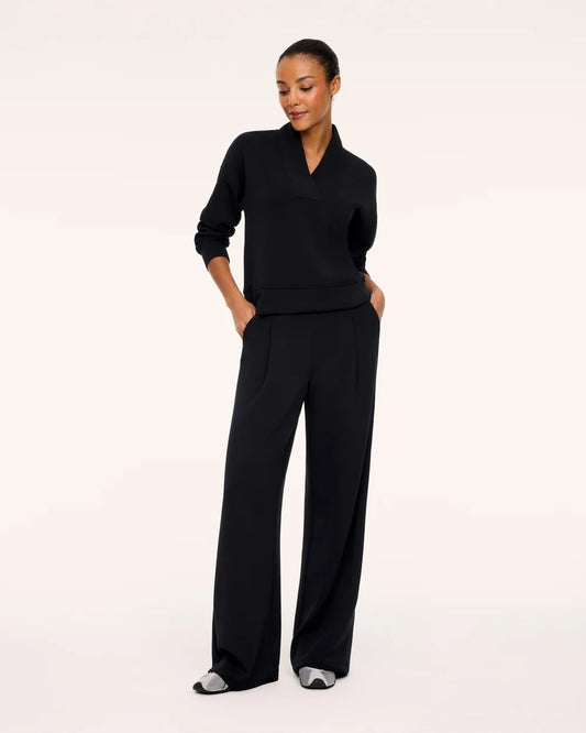 SPANX AirEssentials® Pleated Wide Leg Pant - Very Black
