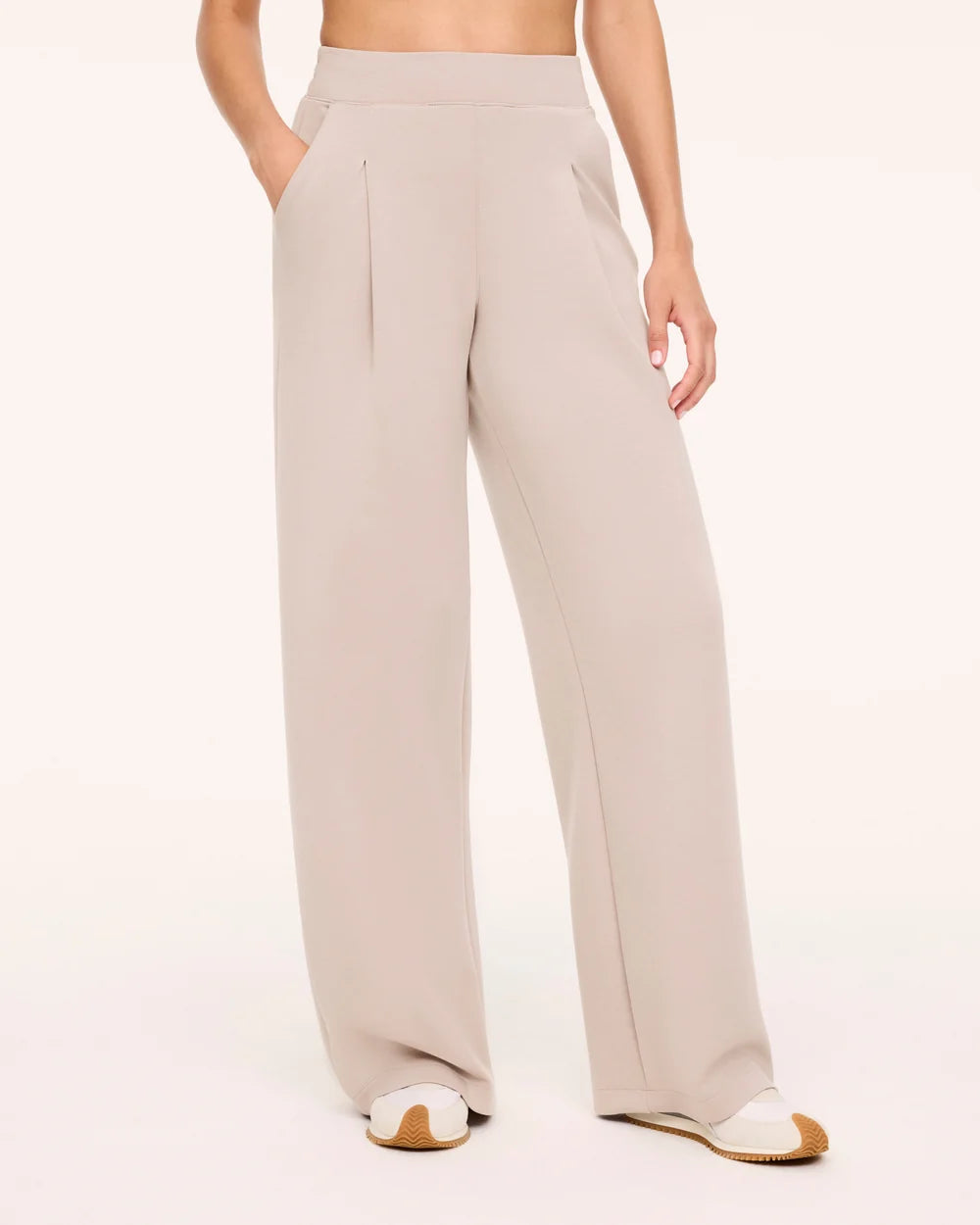 SPANX AirEssentials® Pleated Wide Leg Pant- Mushroom