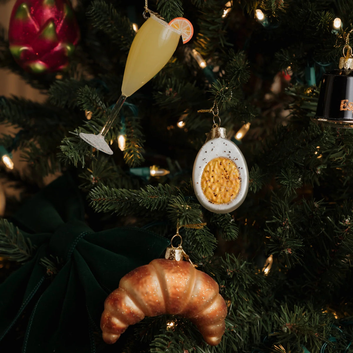 Ornament glass croissant