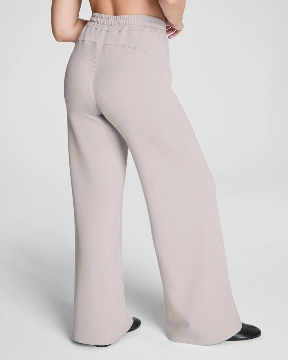Petite SPANX AirEssentials® Wide Leg Pant - French Grey