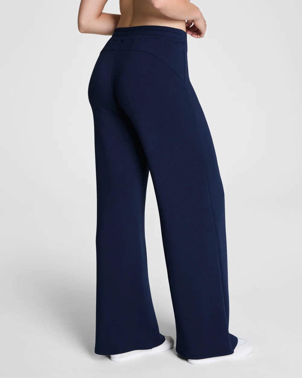 SPANX AirEssentials® Wide Leg Pant - Timeless Navy