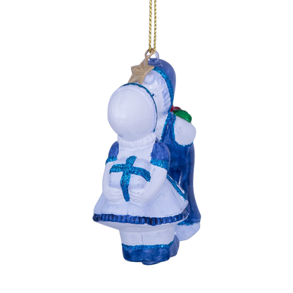 Ornament glass Delft blue kissing boy and girl