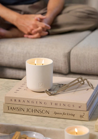 Jasmine & Magnolia Scented Candle 10.6 oz.