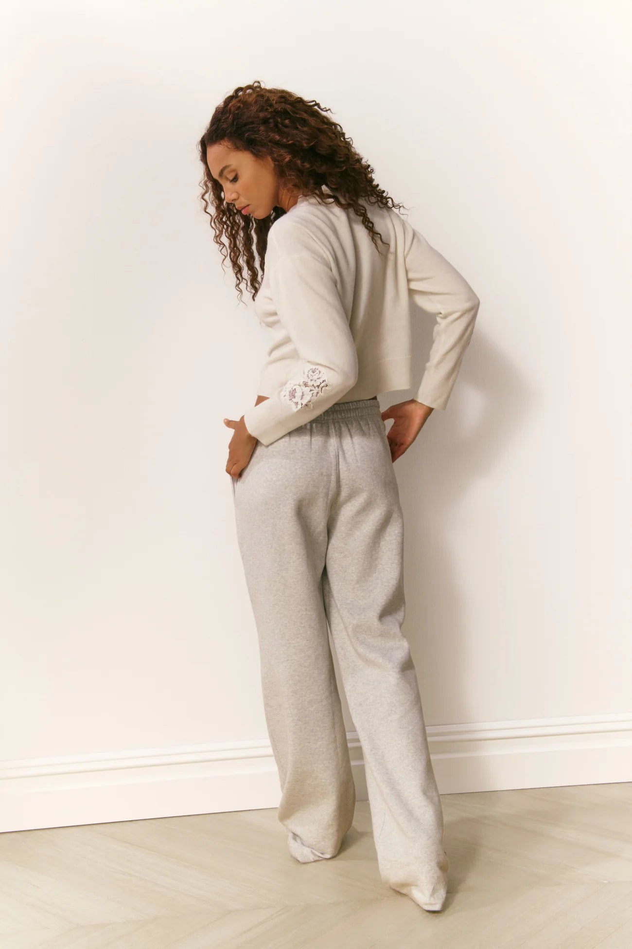 Elma Lace Bow Sweatpants