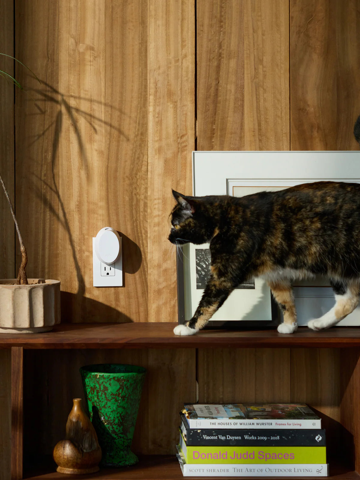 Pura Mini™ Smart home Fragrance Diffuser - White