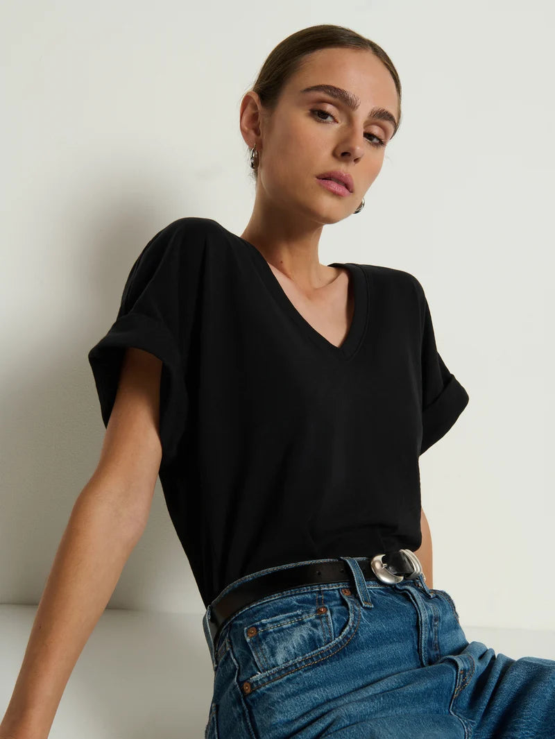 Stevie Tee - Jet Black