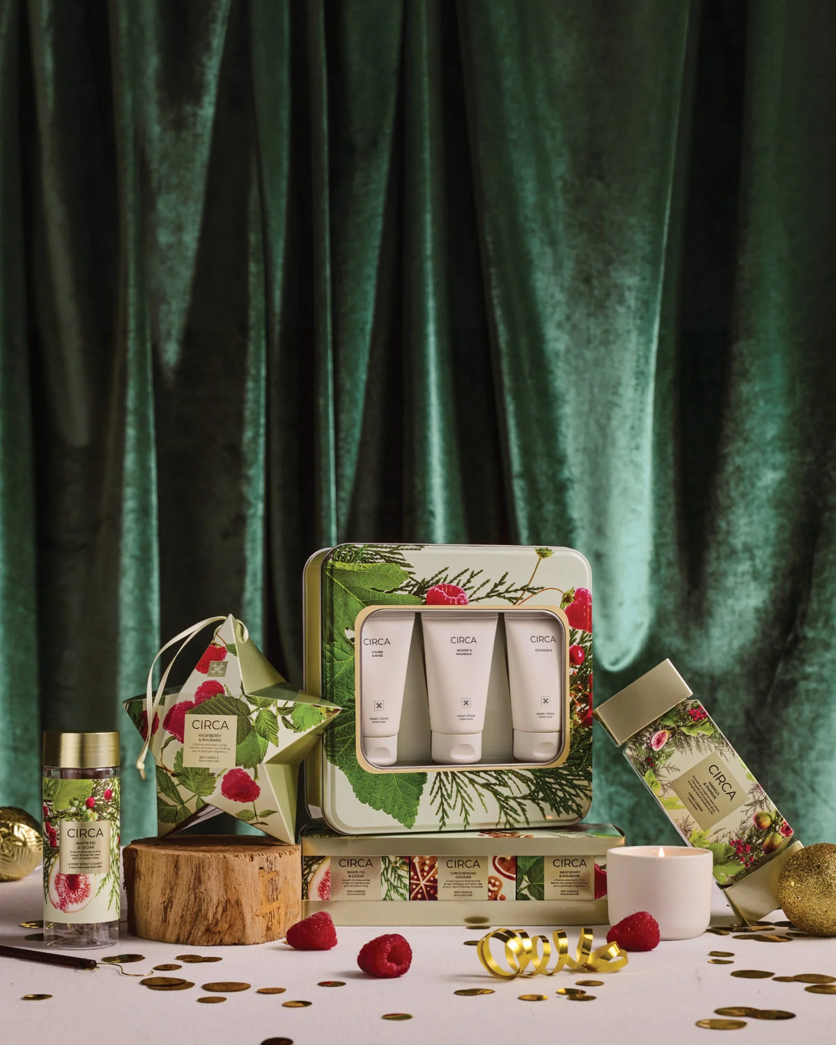 Scented Candle 3 x 2.5 oz. Christmas Candle Trio