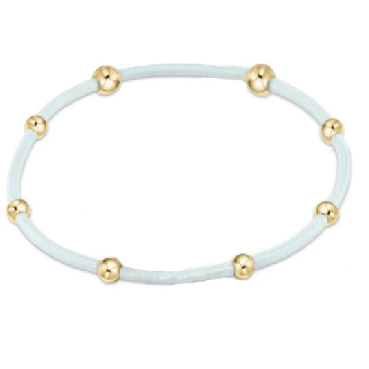 enewton "e"ssentials Signature