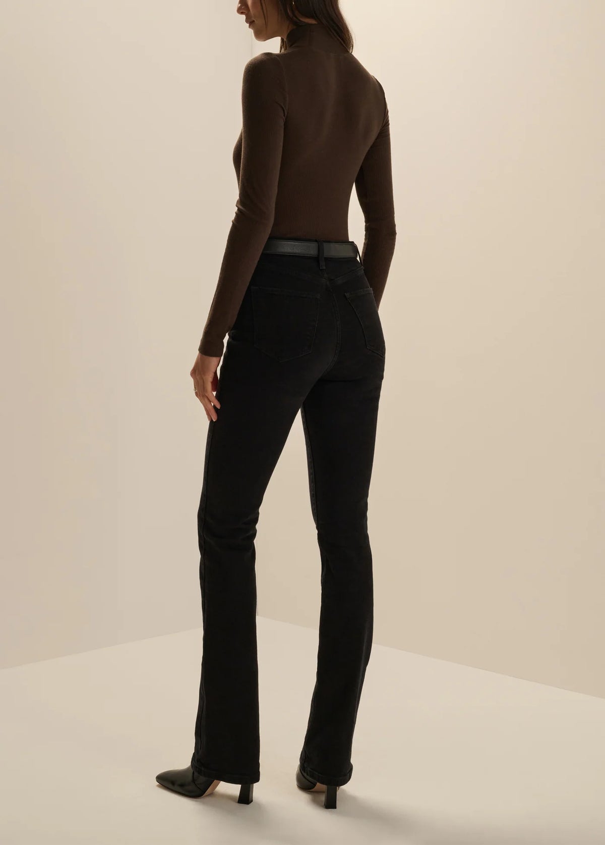 The Ribbed Turtleneck - Espresso