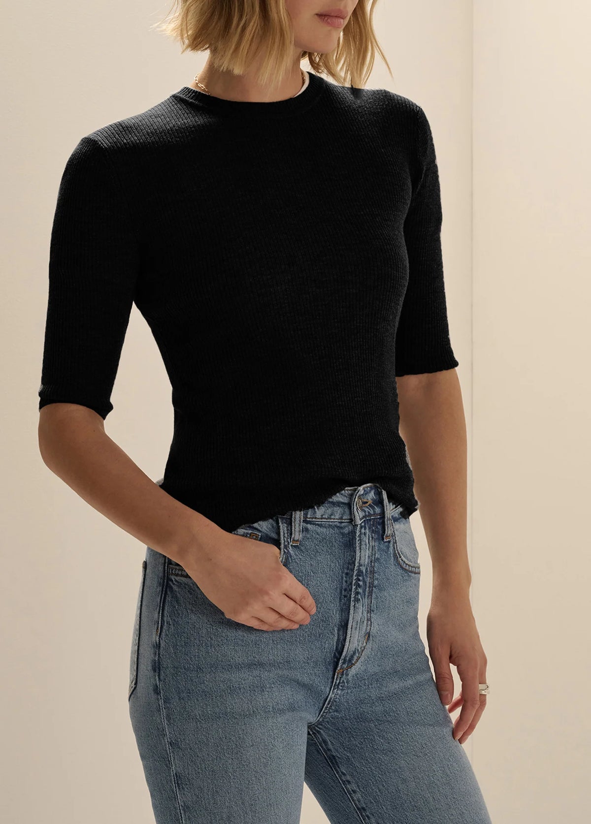 The Amelia Crewneck - Black